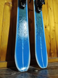 LYŽE SALOMON BBR 8.9 VSHAPE 177CM